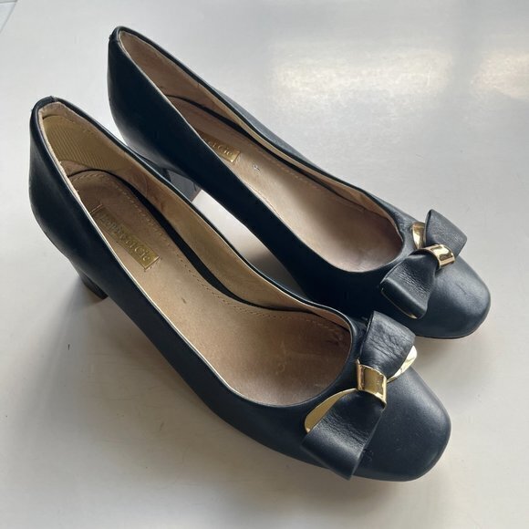 Louise Et Cie Women’s Lilla Leather Bow Heels Navy Blue Gold Size 7M‎ Slip On - Picture 1 of 6